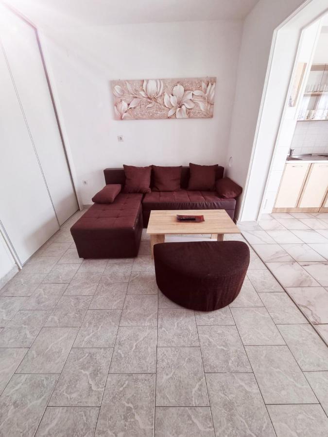 Apartments Nada Krk Town Bagian luar foto